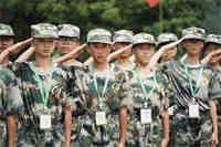 亮剑军训夏令营让少年们吃点苦头是为了更好的将来